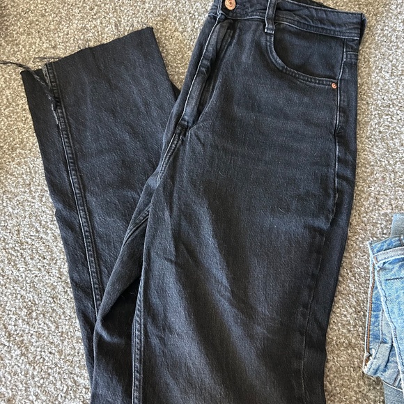 Zara black split hem jeans - Picture 2 of 4
